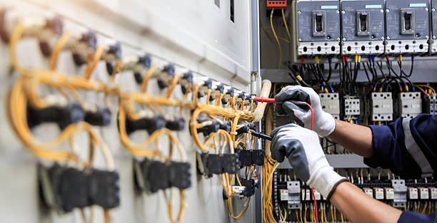 Professional Electrician technician working in Clarksville, IN